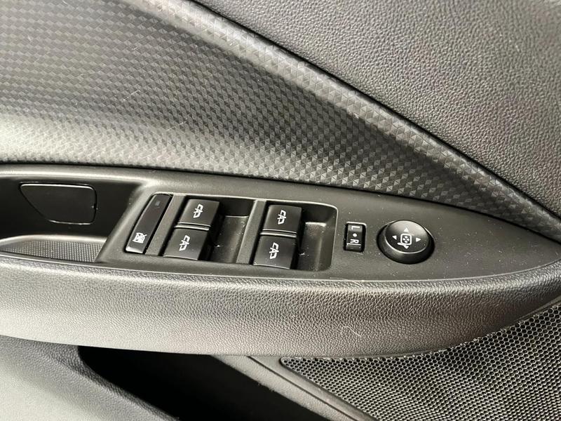 CHEVROLET ONIX 1.0 MT LT 2020