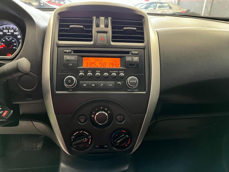 NISSAN VERSA 16SV CVT 2019