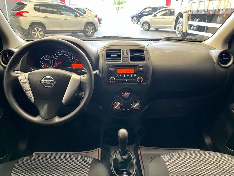 NISSAN VERSA 1.0 2020