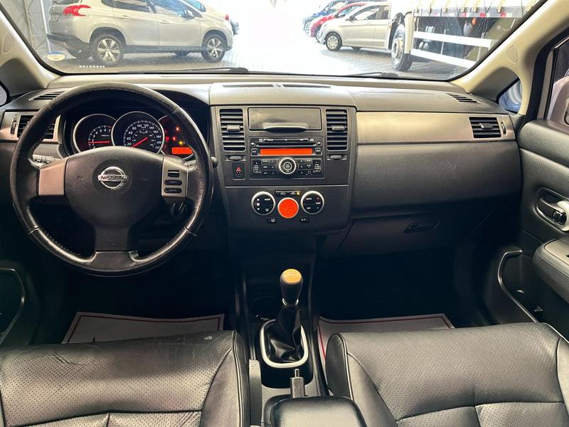 NISSAN TIIDA 18SL FLEX 2013