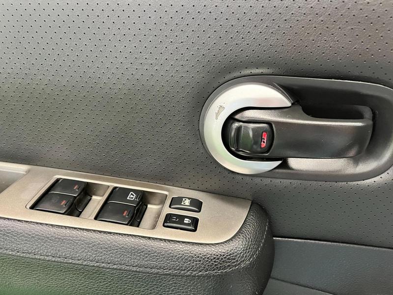 NISSAN TIIDA 18SL FLEX 2013