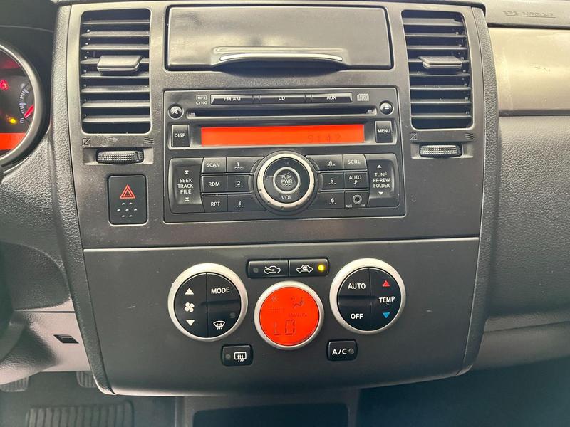 NISSAN TIIDA 18SL FLEX 2013